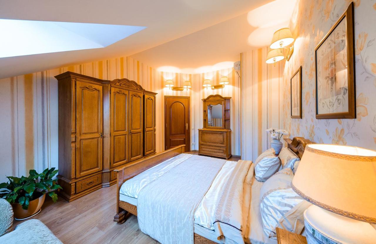 Boutique Apart-Hotel Sherborne Kiev Exterior foto