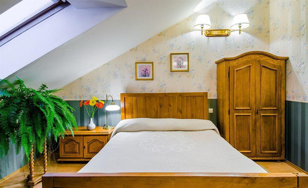 Boutique Apart-Hotel Sherborne Kiev Exterior foto