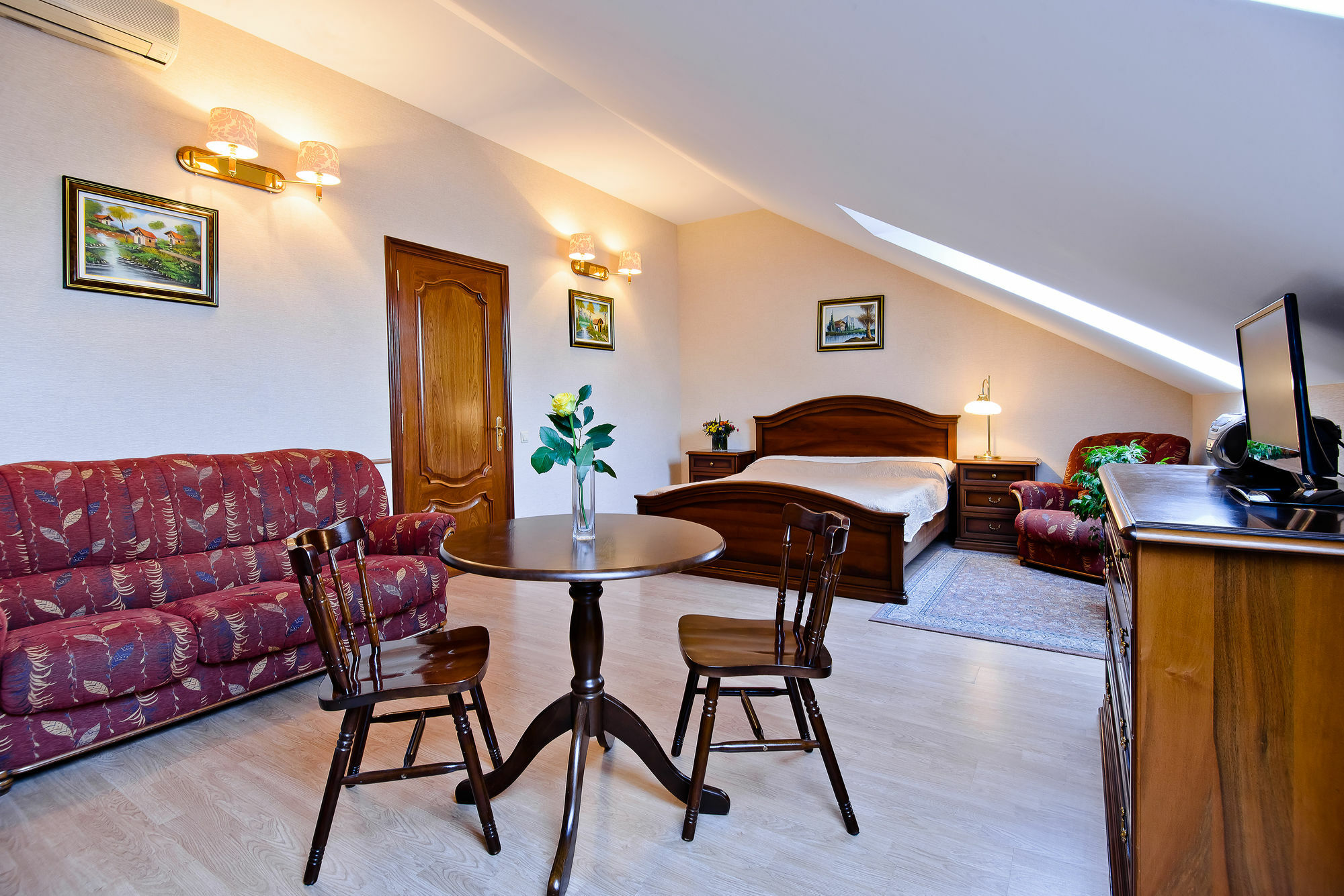 Boutique Apart-Hotel Sherborne Kiev Exterior foto