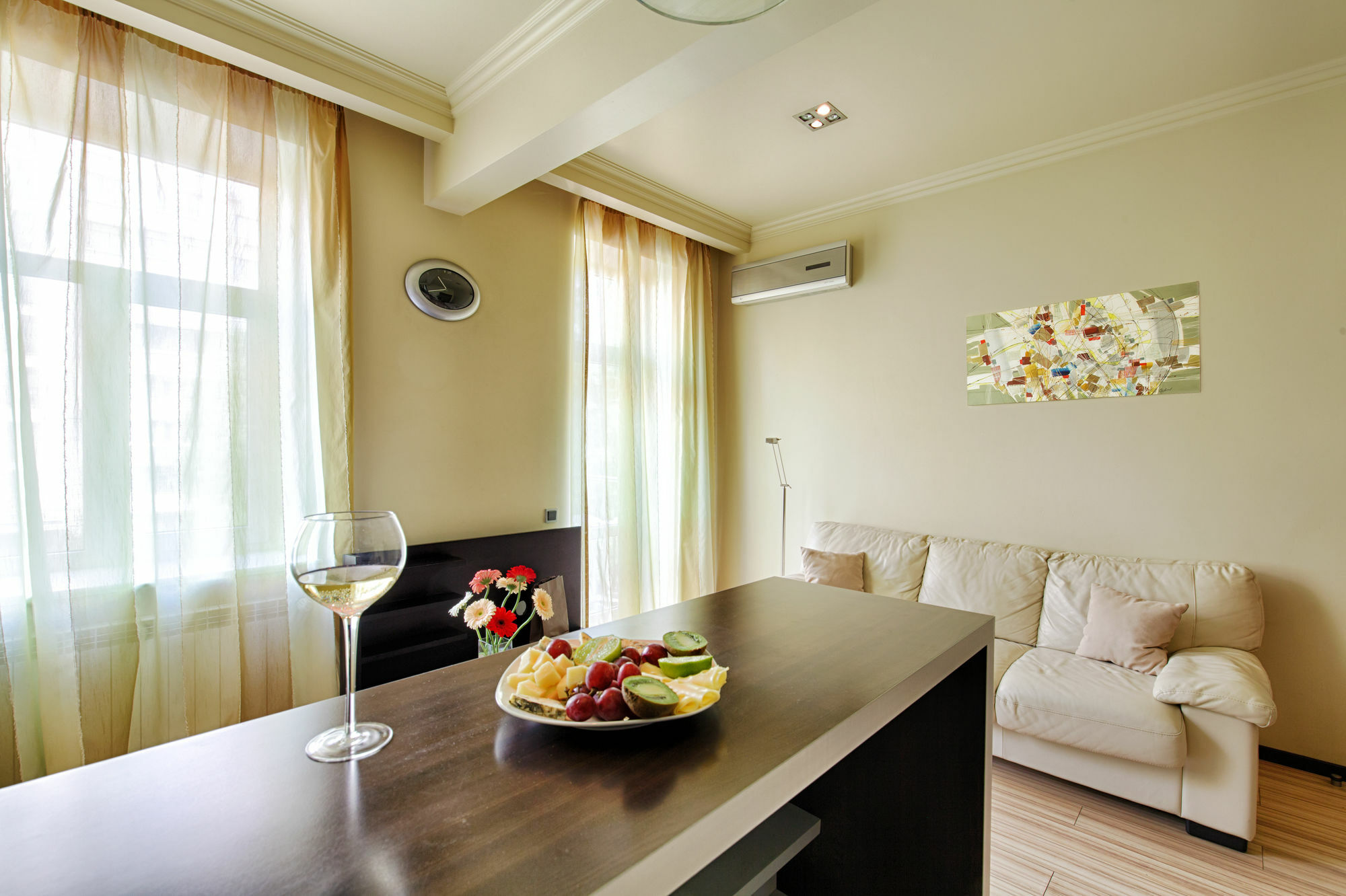 Boutique Apart-Hotel Sherborne Kiev Exterior foto