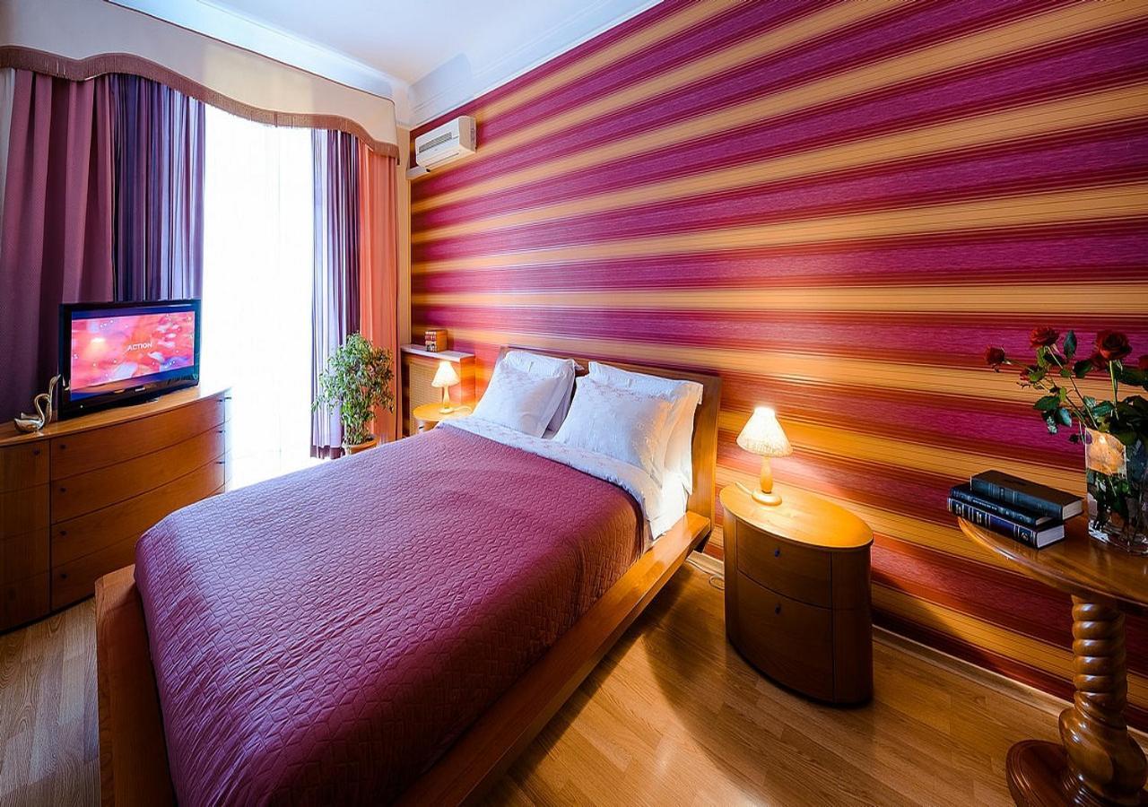 Boutique Apart-Hotel Sherborne Kiev Exterior foto